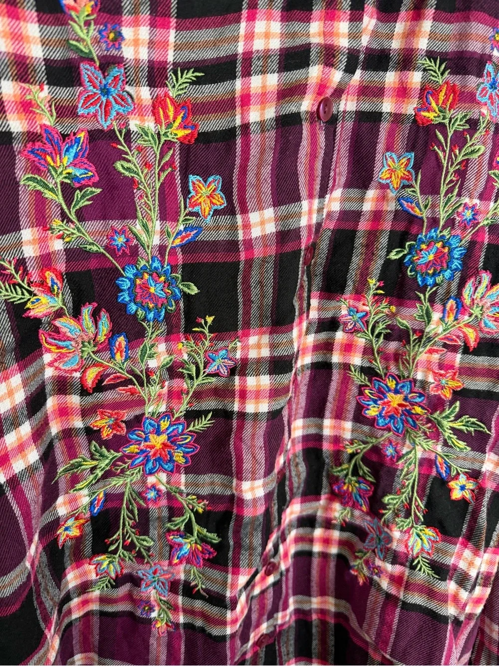 The Pioneer Woman Embroidered Plaid Long Sleeve Button Down Shirt Size XXL